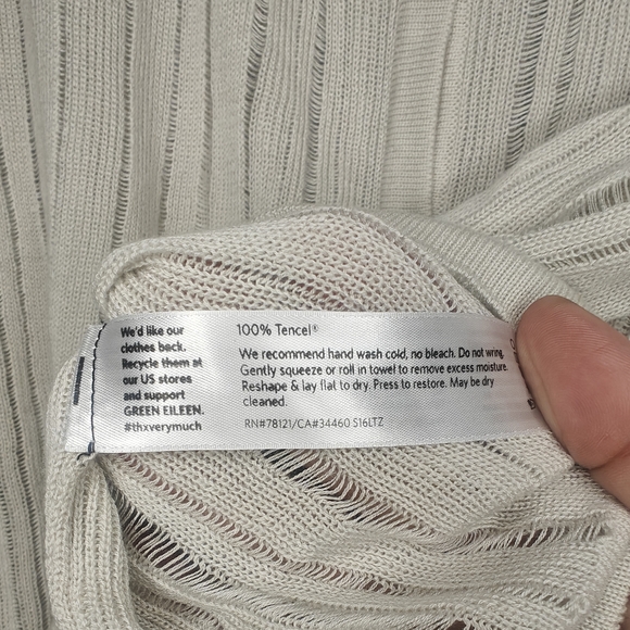 Women's Cream Button-Up Sweater - Picture 3 of 4